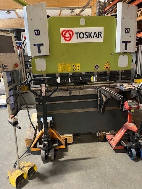 Särmäyspuristin TOSKAR EASY FAB 1550-40